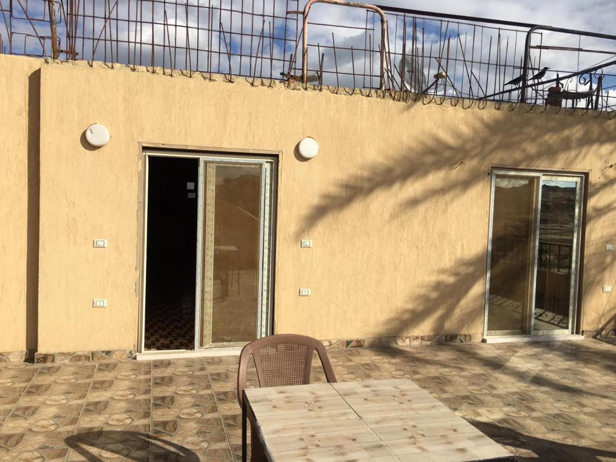 Hayat Inn Kairo Bagian luar foto